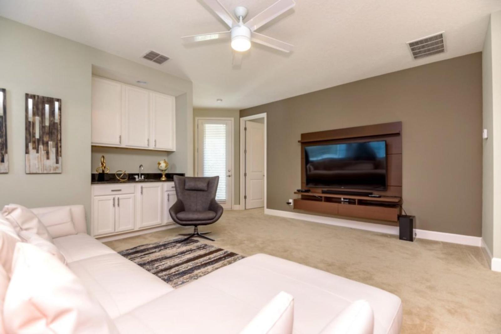 Imagine Your Family Renting This Amazing Villa on Reunion Resort with the Best 5 Star Amenities, Orlando Villa 2788 Main image 1